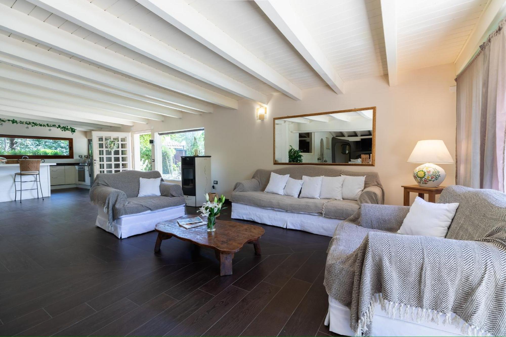 Villa Niloan Olbia Exteriér fotografie