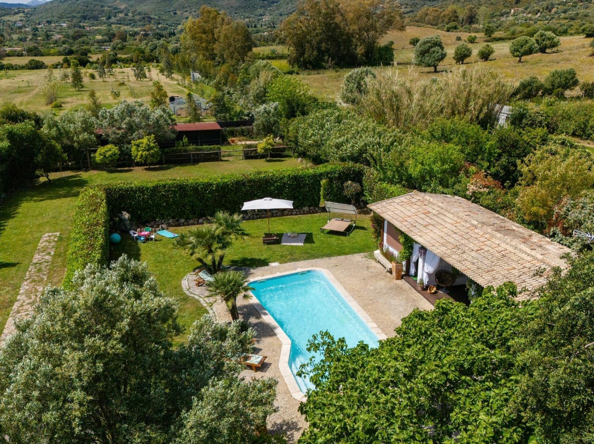 Villa Niloan Olbia Exteriér fotografie